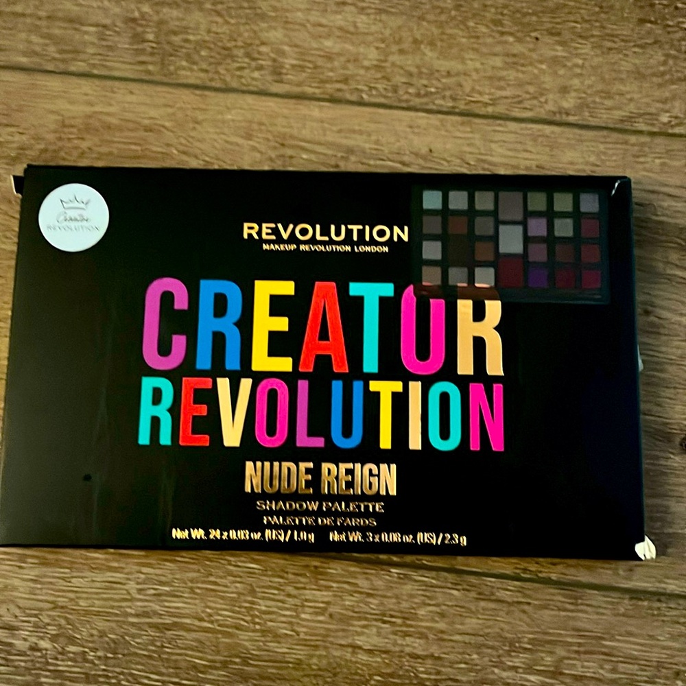 HP! 🎉🎊🎉🍾NIB! Creator Revolution Nude Reign Shadow Palette.